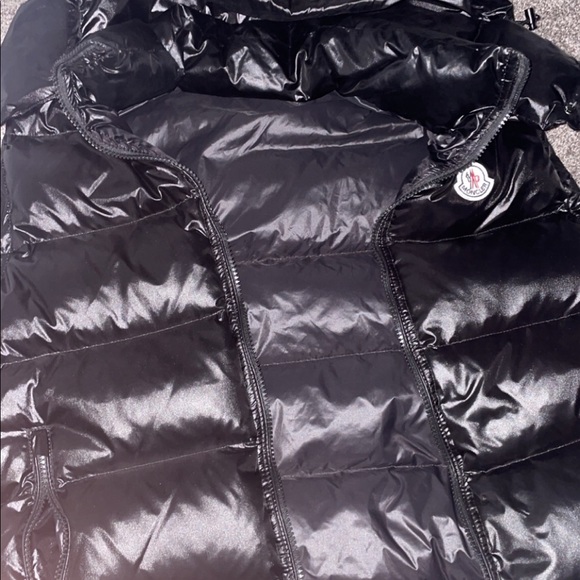 Moncler vest - Picture 2 of 3